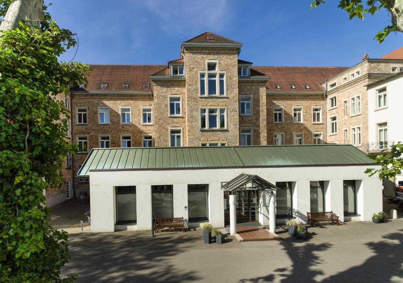 Bildungshaus St. Bernhard - Wohnen Und Tagen Hotel Rastatt Buitenkant foto