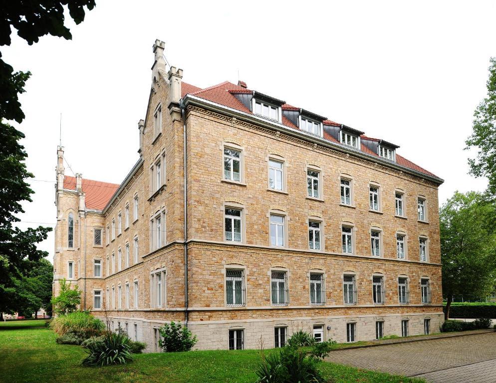 Bildungshaus St. Bernhard - Wohnen Und Tagen Hotel Rastatt Buitenkant foto